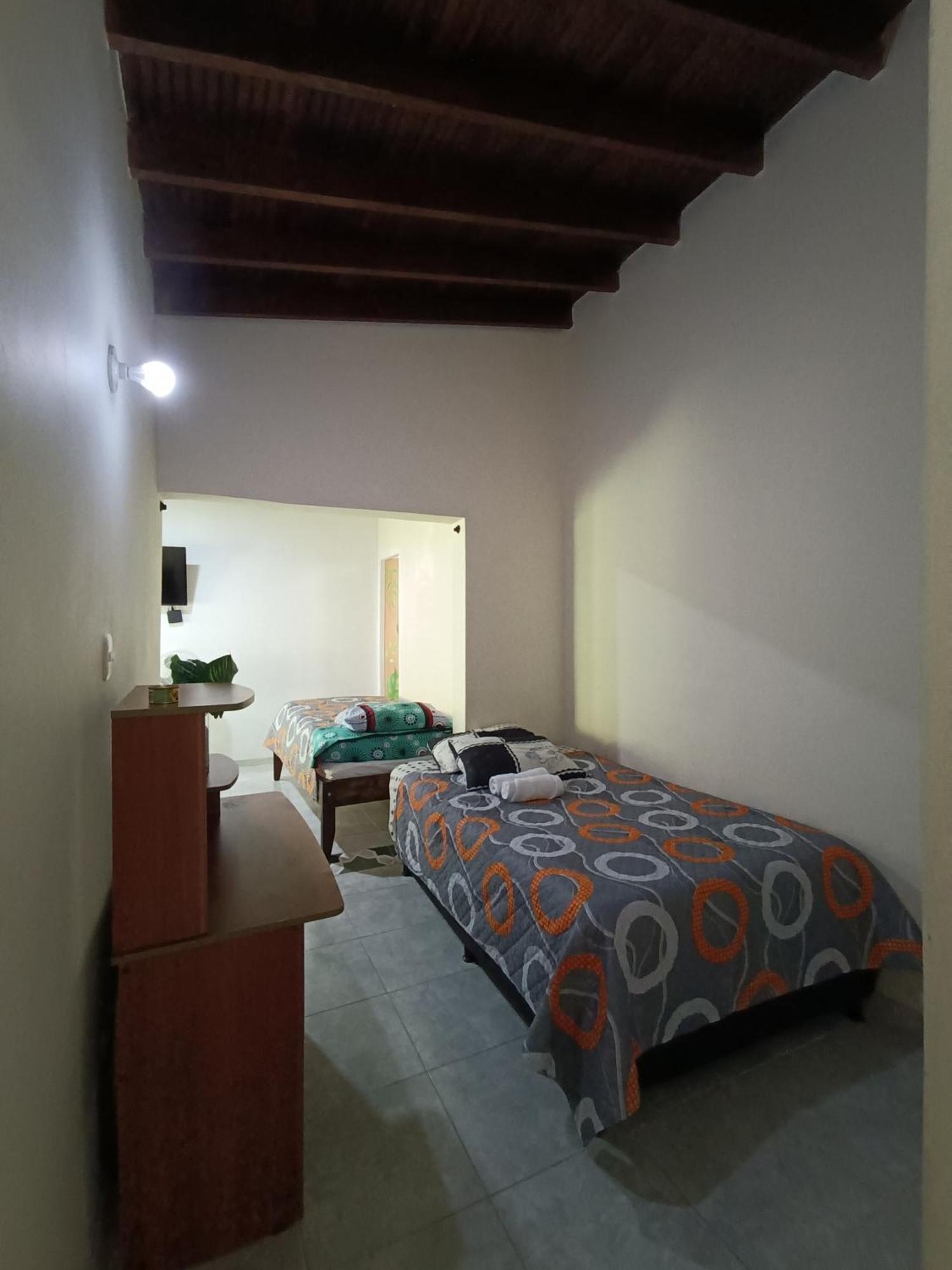 Pa Pasiar Hostal Medellín Cameră foto